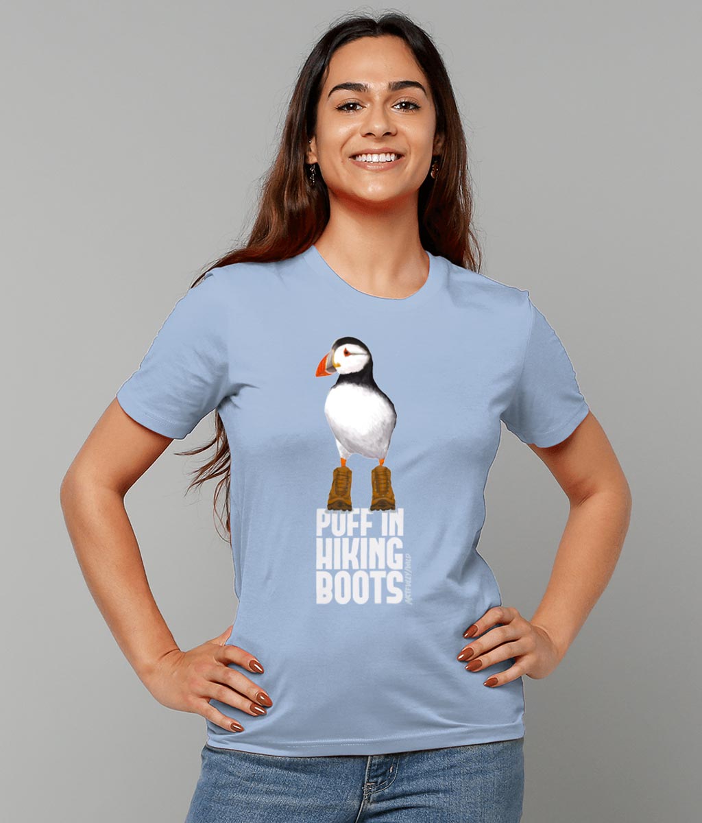 PUFF IN HIKING BOOTS Organic Classic T-Shirt [UNISEX]